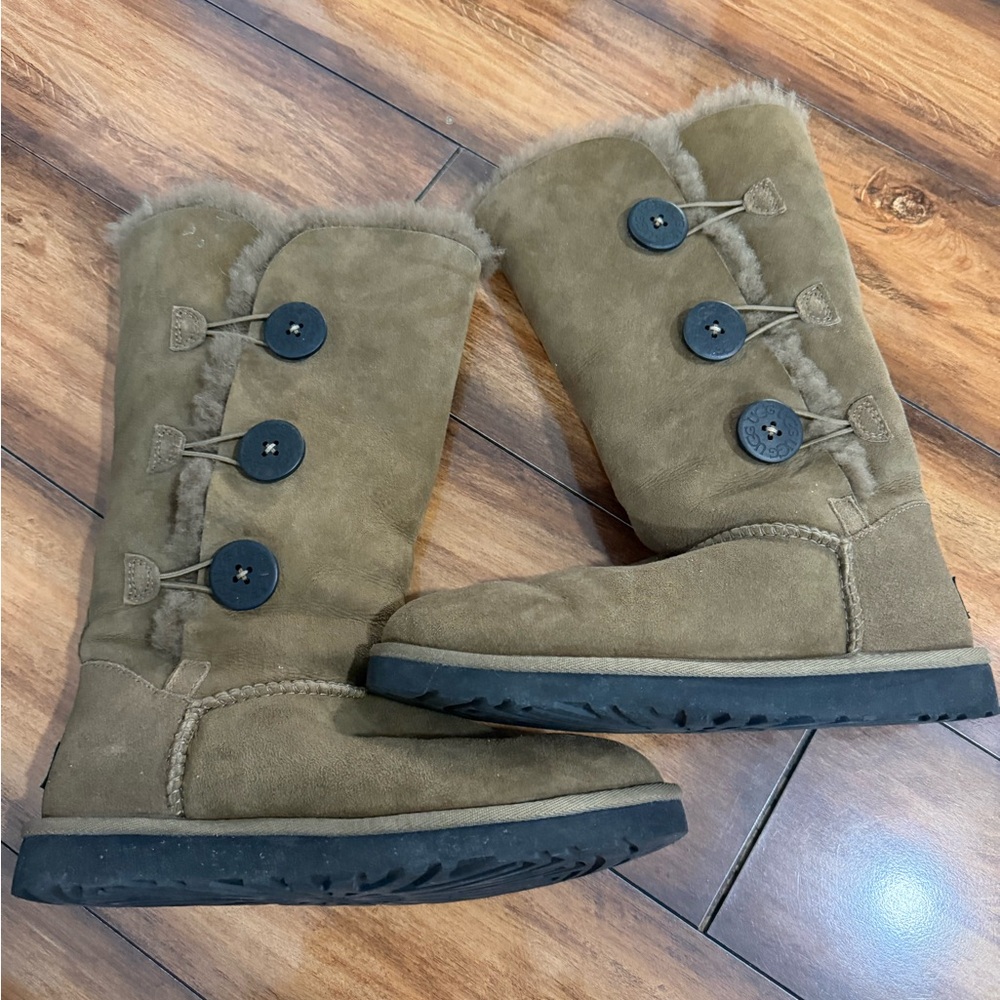 UGG Chestnut Button-Accent Shearling Mid-Calf Boots